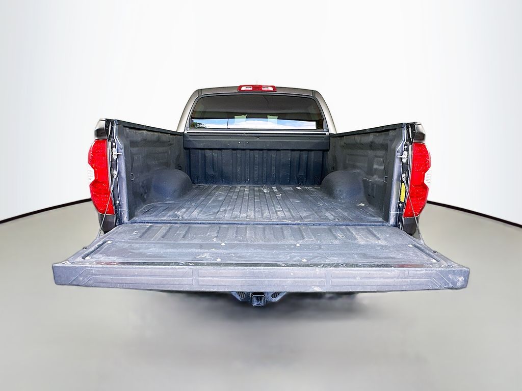 2021 Toyota Tundra SR5 25