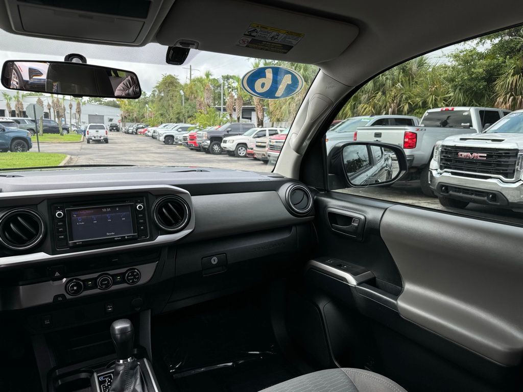 2016 Toyota Tacoma SR5 25