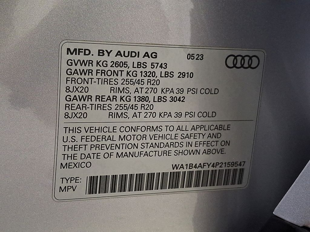 Thumbnail: 2023 Audi SQ5 - 27