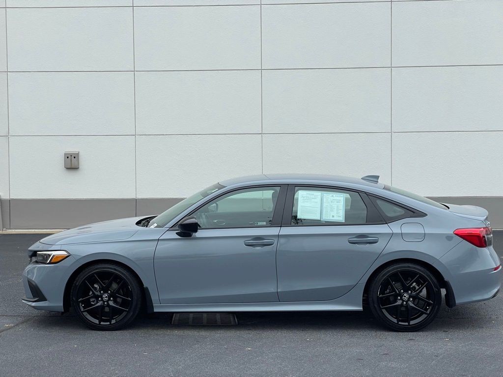 Thumbnail: 2024 Honda Civic - 2