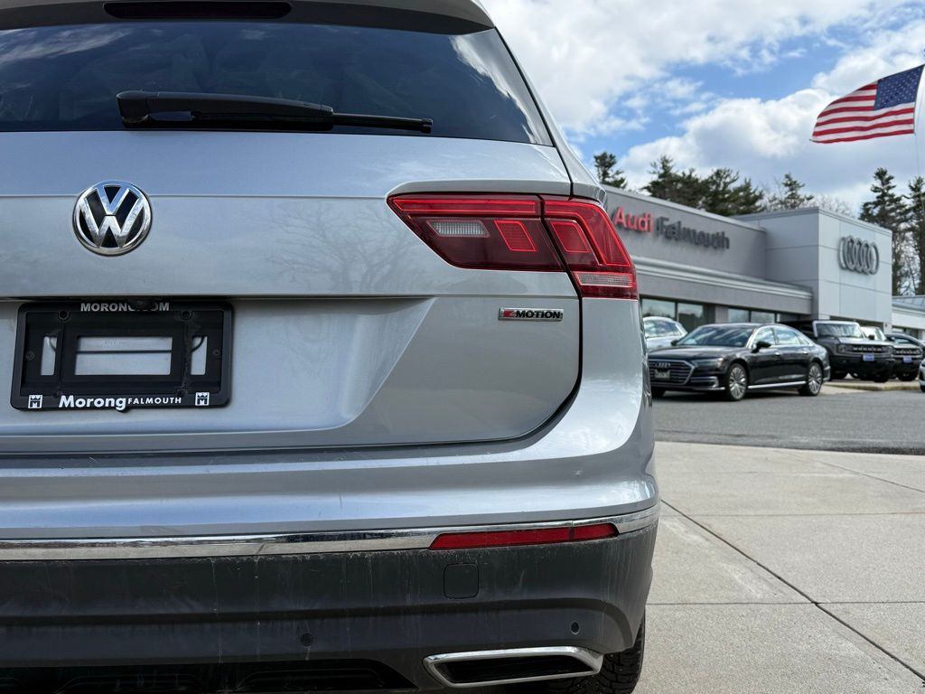 Used 2020 Silver Volkswagen 2.0T SEL image 14