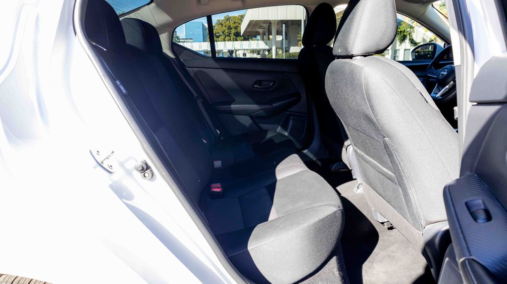 Used 2024 Nissan Sentra SV 4D Sedan