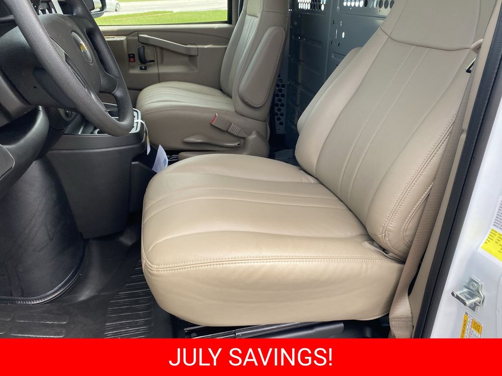 New 2026 Chevrolet Express 2500 Van