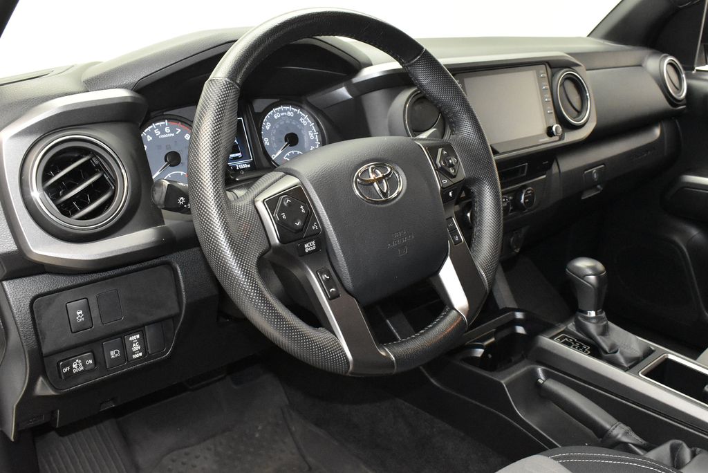 Thumbnail: 2023 Toyota Tacoma - 17