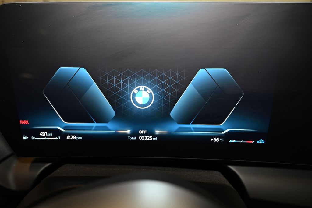 Thumbnail: 2025 BMW 2 Series - 26