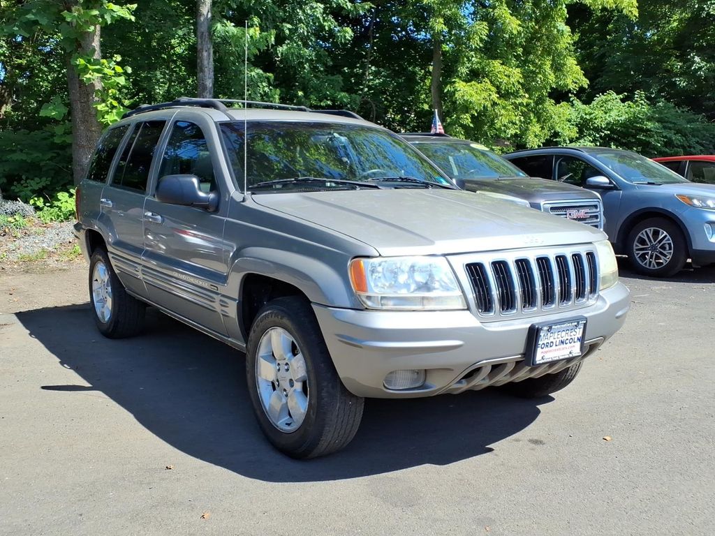 Silver 2001 Jeep Grand Cherokee SUV / Crossover Rear-Wheel Drive 5-Speed Automatic