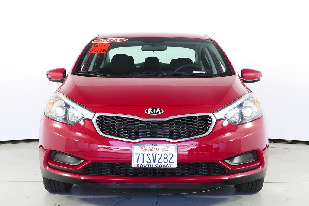 Thumbnail: 2016 Kia Forte - 3