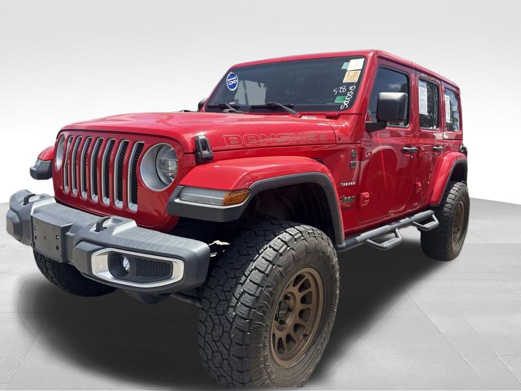 Used 2018 Red Jeep Unlimited Sahara image 15