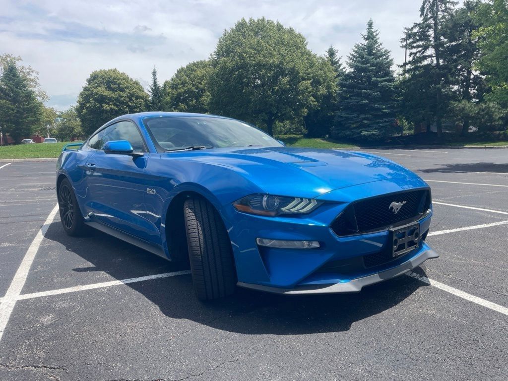 Used 2019 Blue Ford GT Premium image 4