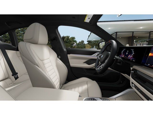 Thumbnail: 2025 BMW i4 - 9