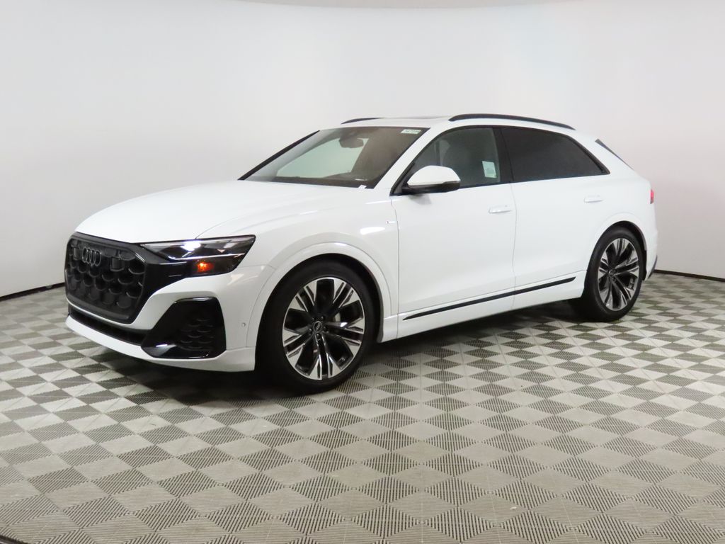 Thumbnail: 2026 Audi Q8 - 1