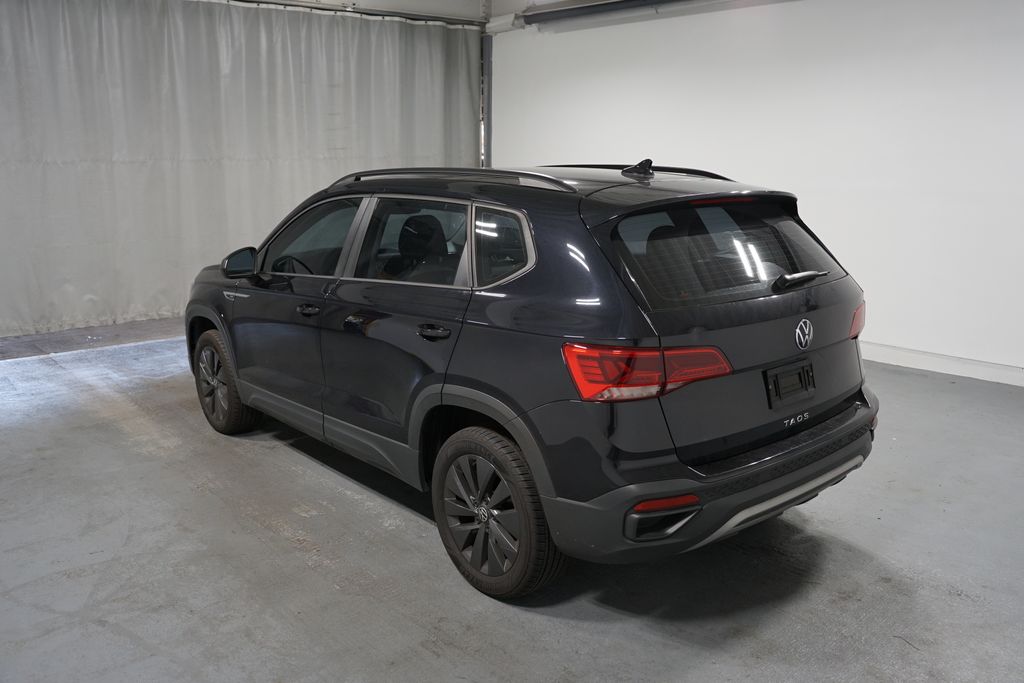 2023 Volkswagen Taos S 4