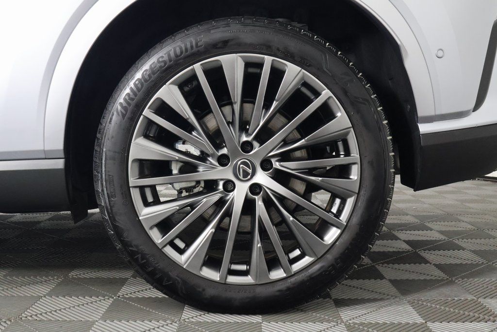 Thumbnail: 2024 Lexus RX - 16