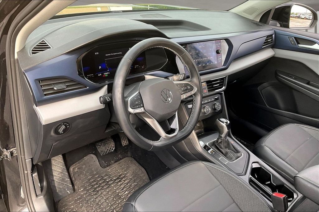 Used 2022 Volkswagen Taos SUV