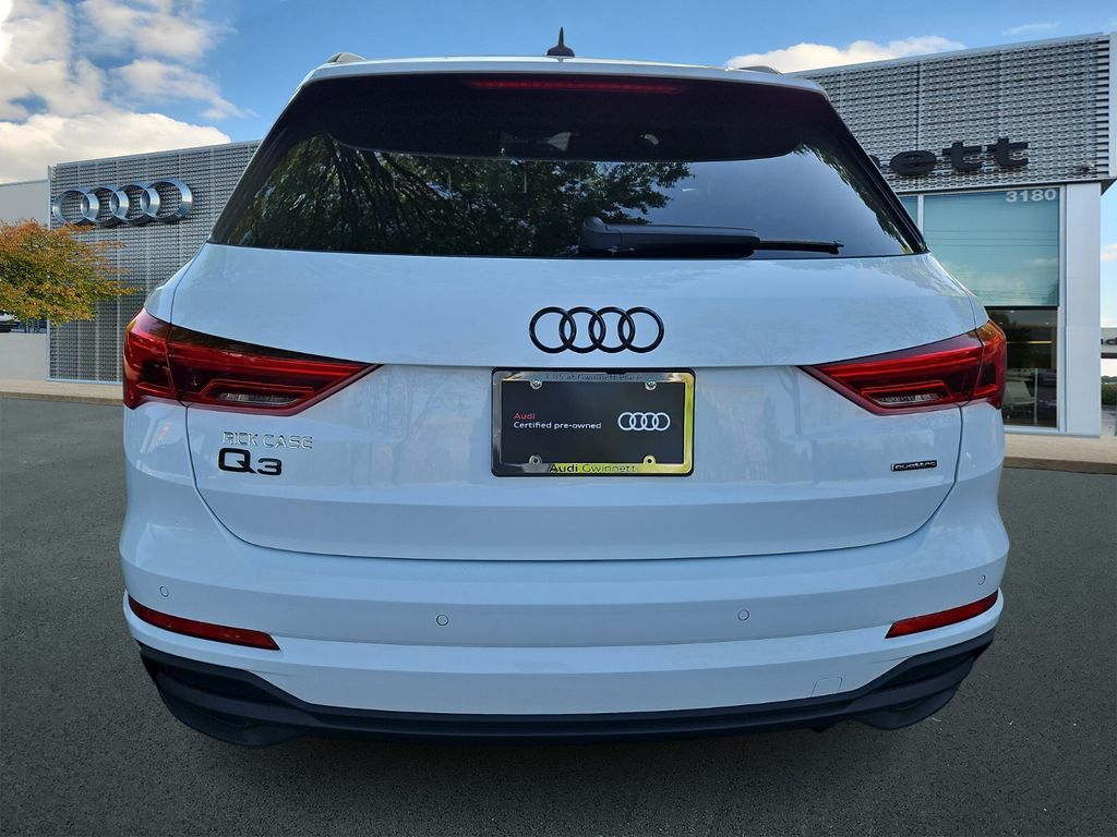 2025 Audi Q3 Premium photo