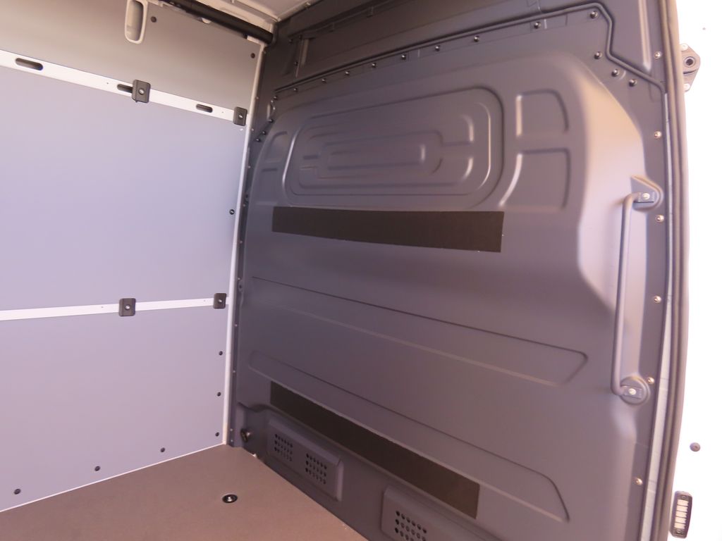 Thumbnail: 2026 Mercedes-Benz Sprinter - 22