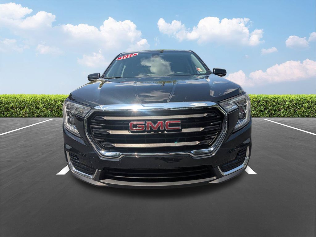 Used 2024 GMC Terrain SUV