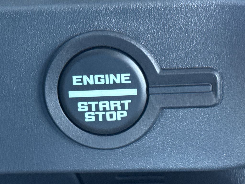 2026 Ford Bronco Base 4X4 SUV
