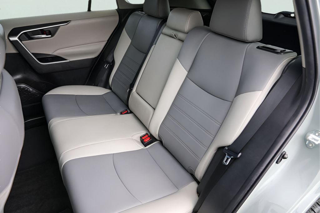 Used Car 2020 Toyota Rav4  Xle Premium For Sale Under $30,000 In Austin, Texas