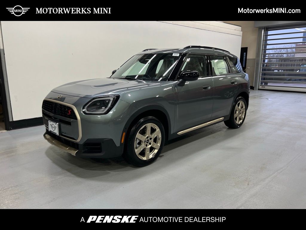 2025 MINI Cooper Countryman Base -
                Golden Valley, MN