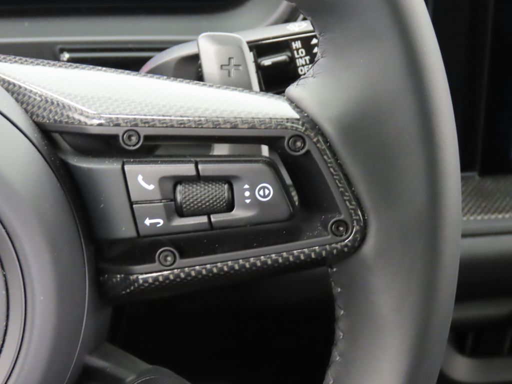 Thumbnail: 2025 Porsche  - 20