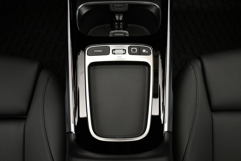 Thumbnail: 2025 Mercedes-Benz GLB - 30