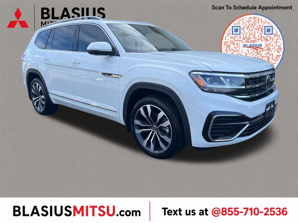 White 2022 Volkswagen Atlas SUV / Crossover All-Wheel Drive 8-Speed Automatic