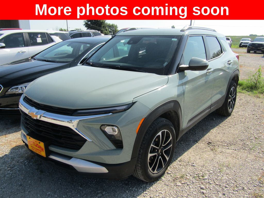 Cacti Green 2025 Chevrolet Trailblazer SUV / Crossover Four-Wheel Drive 9-Speed Automatic