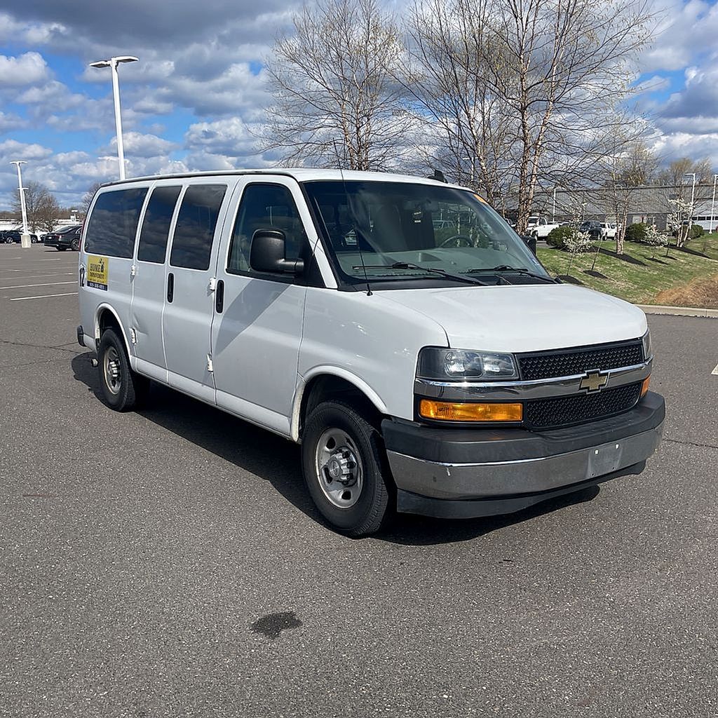 2018 Chevrolet Express Passenger