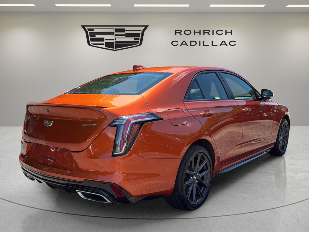 2023 Cadillac CT4