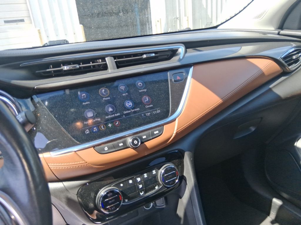 Used 2021 Black Buick Essence image 11