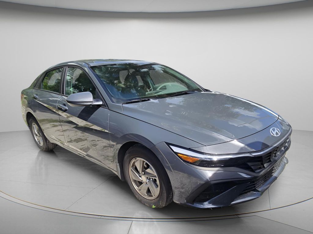 2026 Hyundai Elantra - $22,399