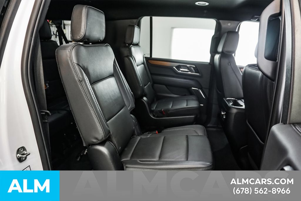 Used 2025 White GMC Denali image 21
