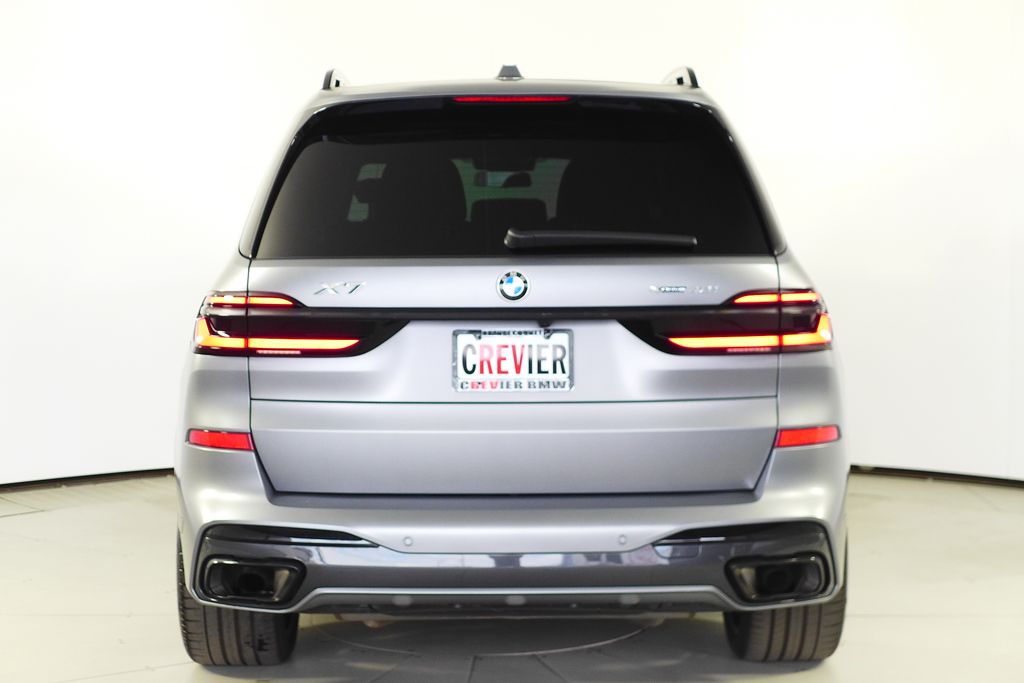 Thumbnail: 2024 BMW X7 - 8