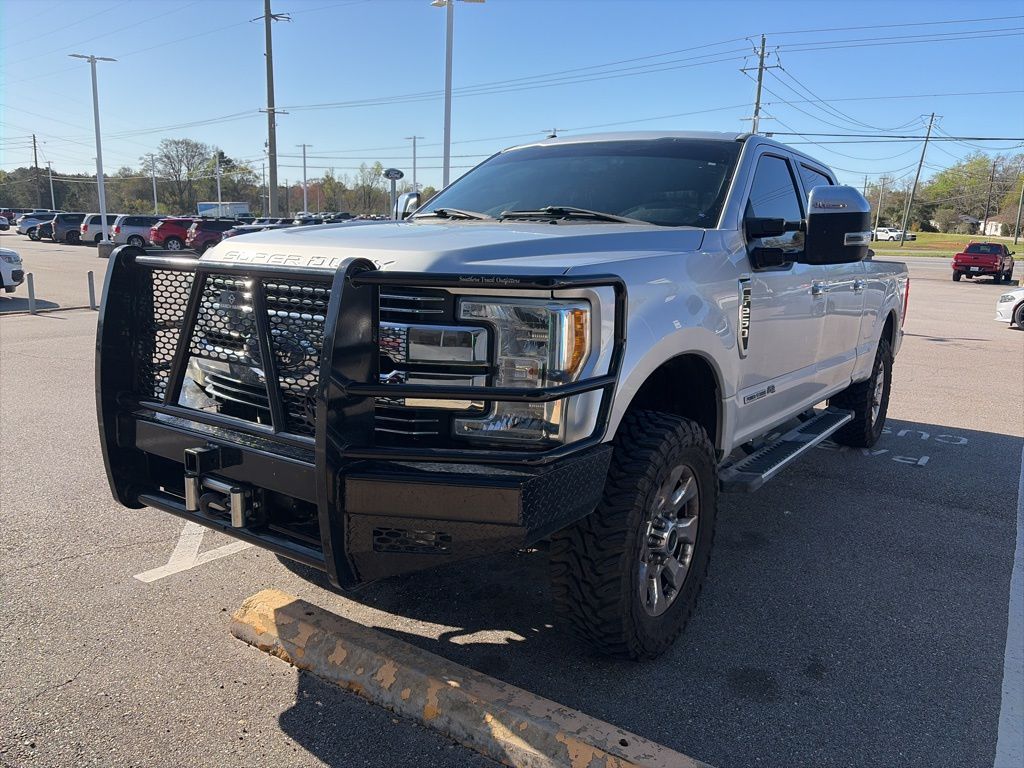 2017 Ford F-250 Super Duty Lariat Crew Cab 4WD