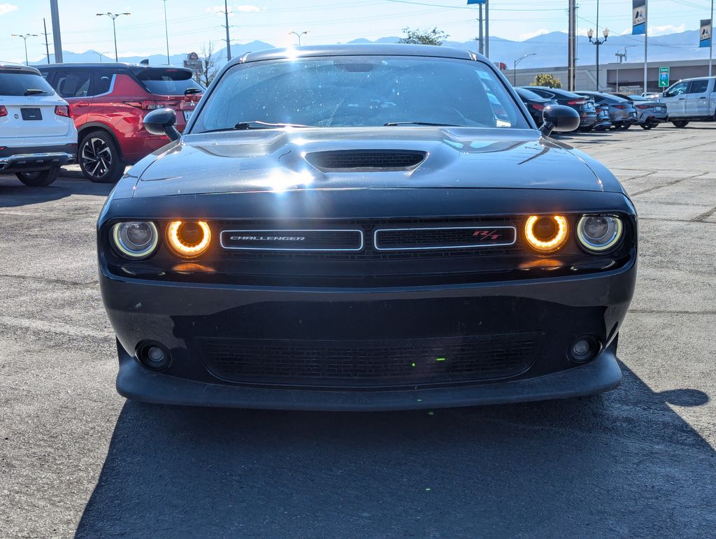 2020 Dodge Challenger R/T 12