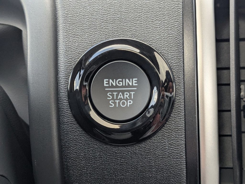 2026 Ford Expedition Max Active MAX