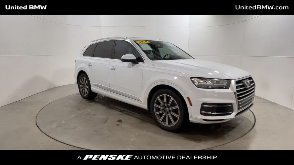 2019 Audi Q7 Premium Plus 2