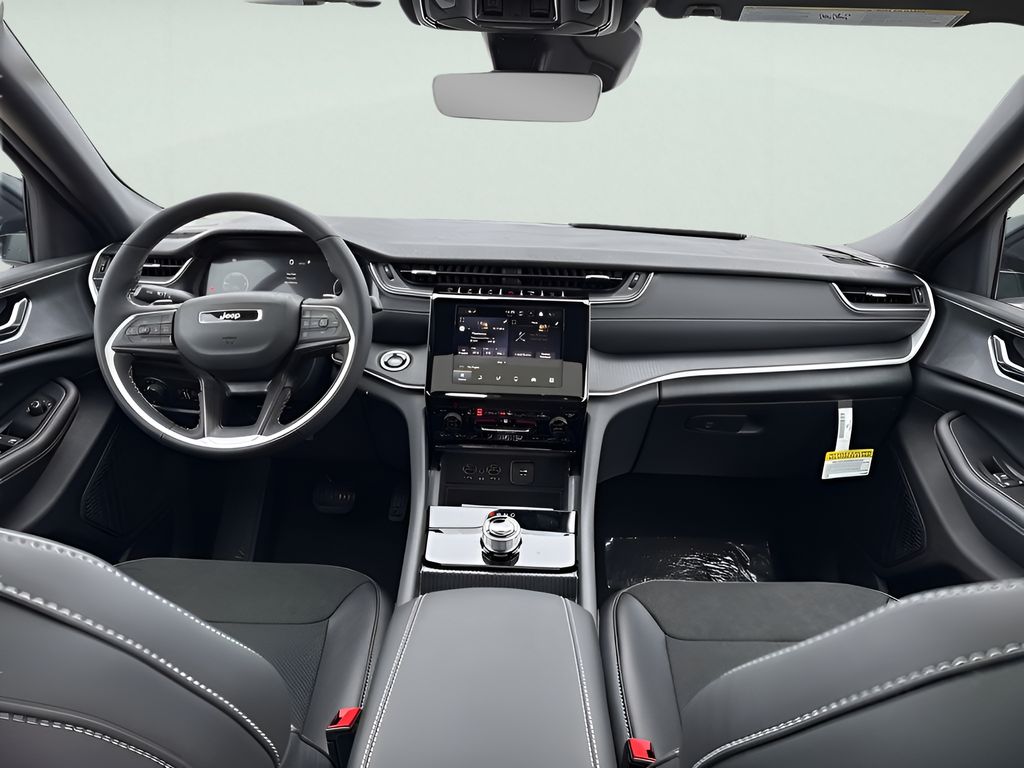 2025 Jeep Grand Cherokee L