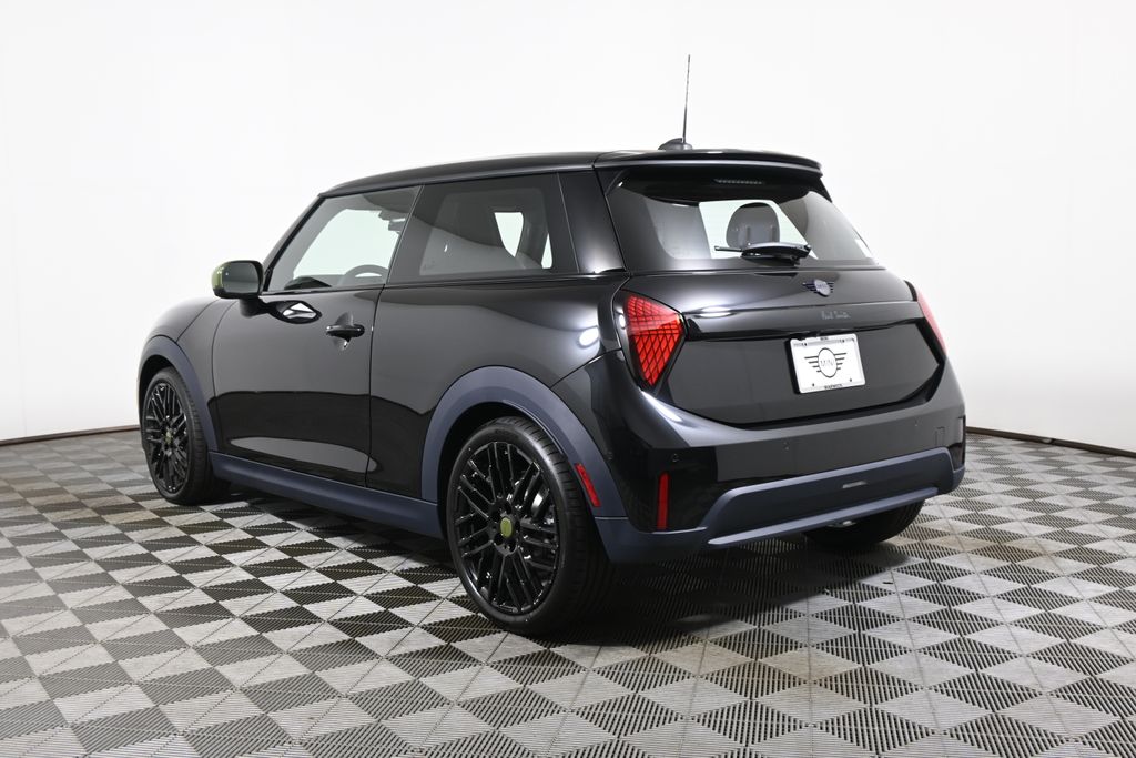 Thumbnail: 2027 MINI Cooper - 5