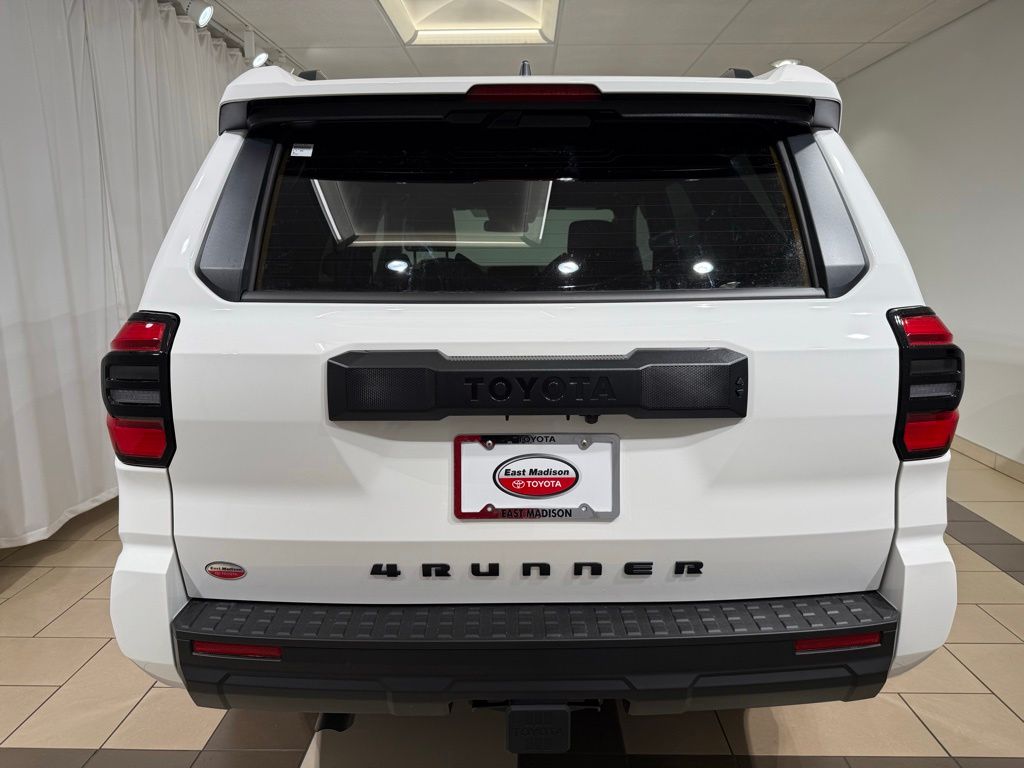 Thumbnail: 2026 Toyota 4Runner - 4