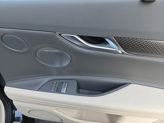 2025 Genesis G80 3.5T 27