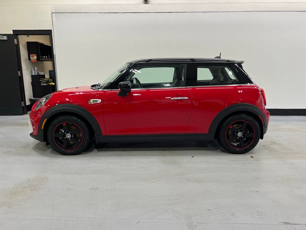 2021 MINI Cooper SE 2