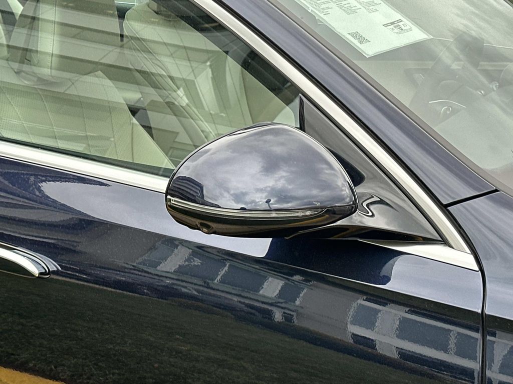 Thumbnail: 2025 Mercedes-Benz E-Class - 18