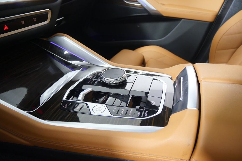 2024 BMW X6 xDrive40i 25