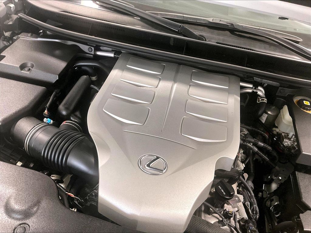 2022 Lexus GX — photo 36