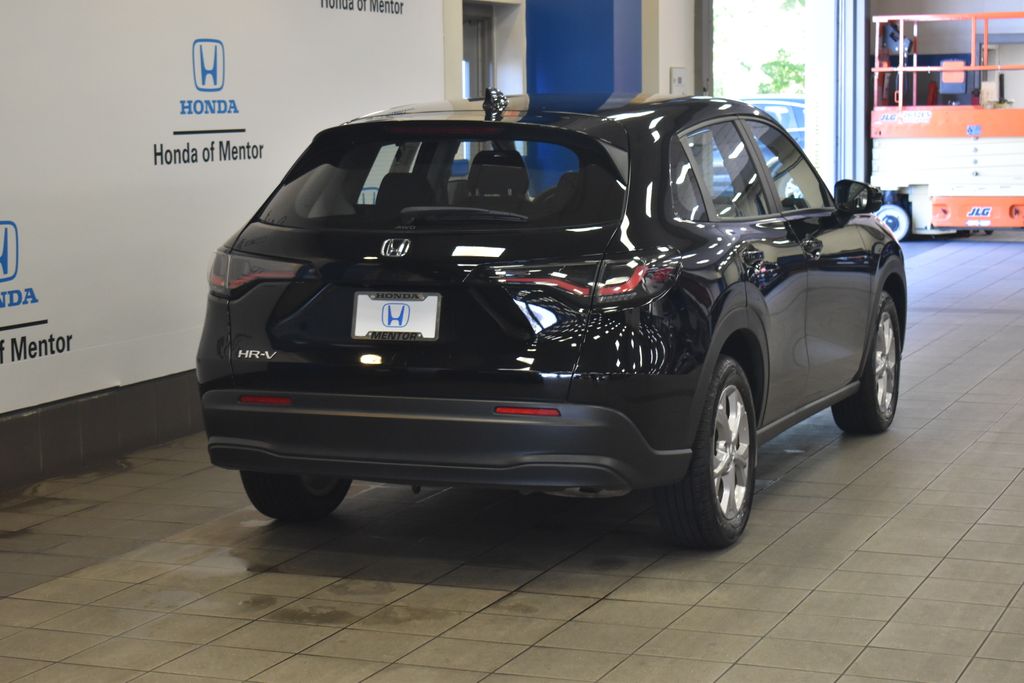 Thumbnail: 2023 Honda HR-V - 7