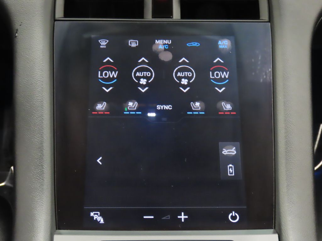 Thumbnail: 2024 Porsche Taycan - 27