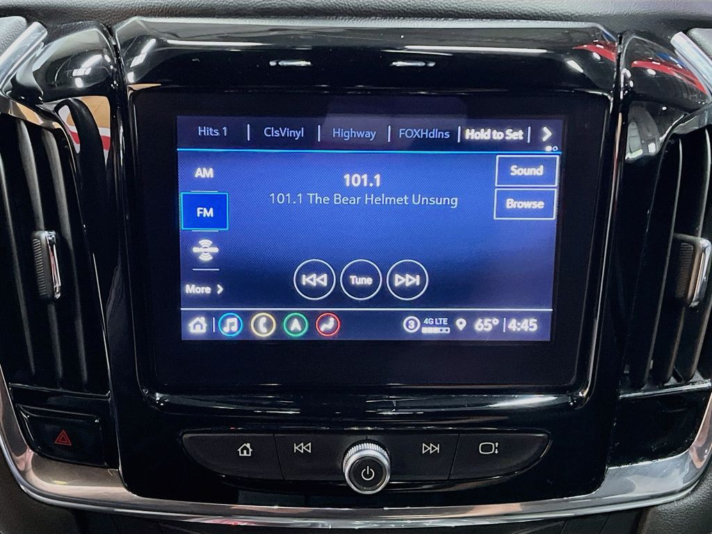 Used 2023 Sterling Gray Metallic Chevrolet Premier image 15