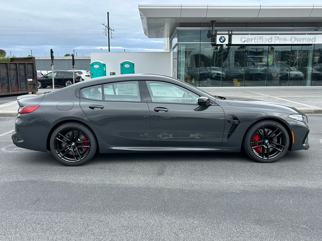 Thumbnail: 2025 BMW M8 - 6